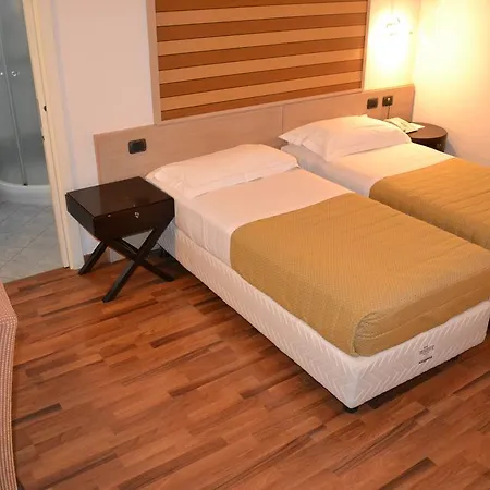 トリコロール 3*