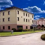 Tricolore Hotel