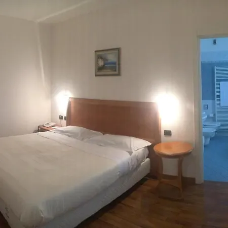 Tricolore Hotell
