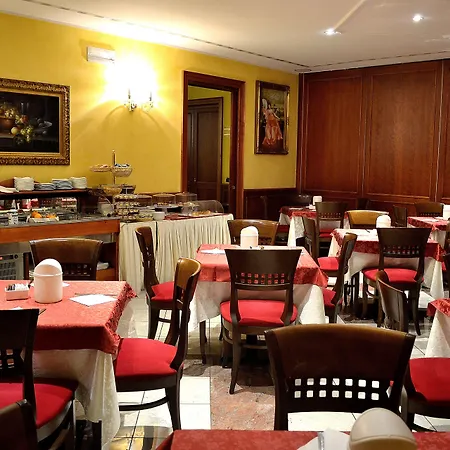 Tricolore Szálloda Gaida