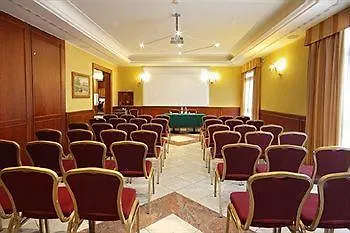 Tricolore Hotell 3*