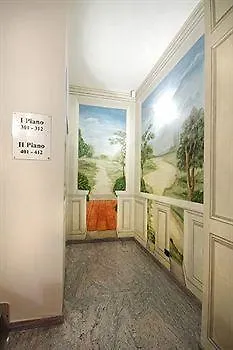 Hotel Tricolore