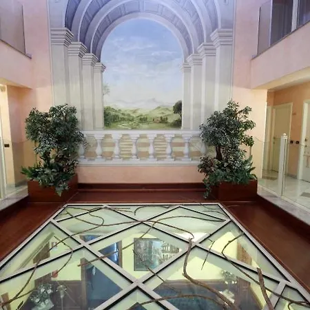 Hotel Tricolore 3*